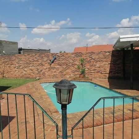 The Hidden Villa Boksburg Dış mekan fotoğraf